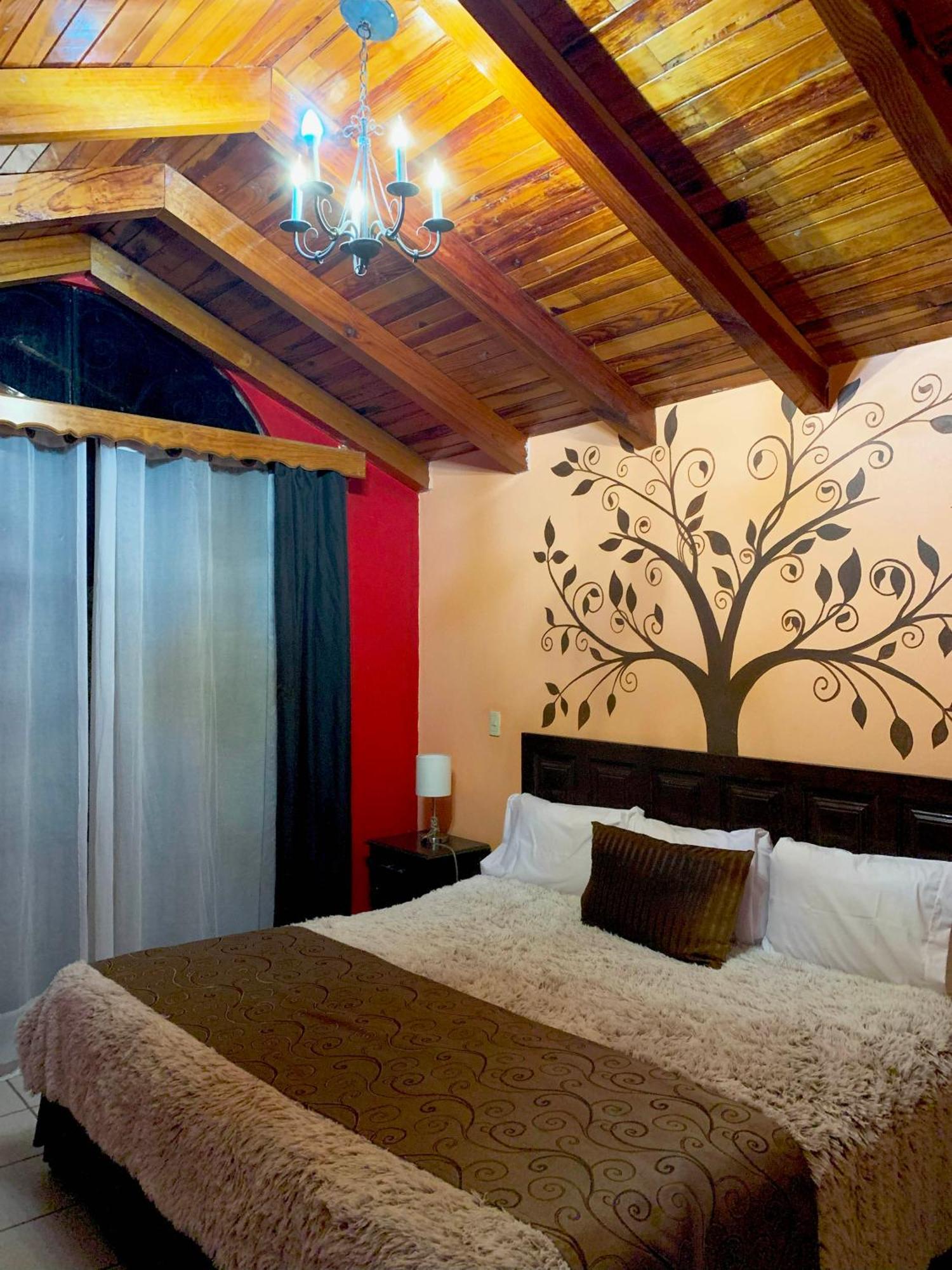 Real De La Sierra Hotel 3*