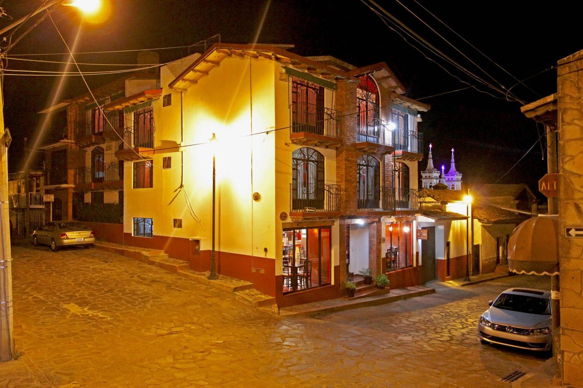 Real De La Sierra